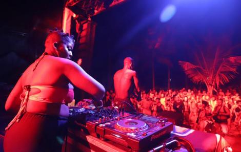 O Pente levou negritude e diversidade rítmica ao Palco Paralello no Universo Paralello 