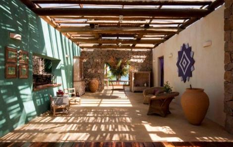 C3301763-B08C-464A-B6CF-37026719401D