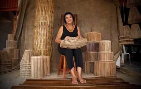 OBRAS INÉDITAS DE ARTESÃOS DE SUCUPIÓ GANHAM MOSTRA NO PARQUE SHOPPING 