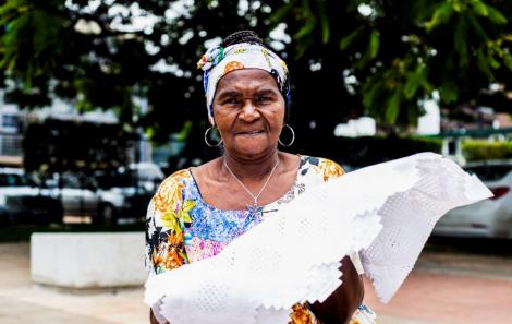 EXPOSIÇÃO REÚNE ARTESÃS EM HOMENAGEM ÀS MULHERES NO PARQUE SHOPPING DA BAHIA