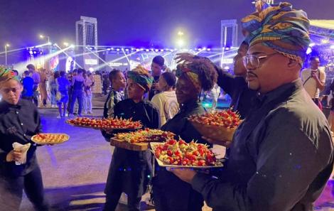 Chef Takuyra Costa assina bufet da festa de Beyoncé